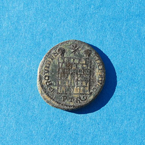 ТОВА е Монета на римския император Константин Велики Лагерные врата е Много Добра